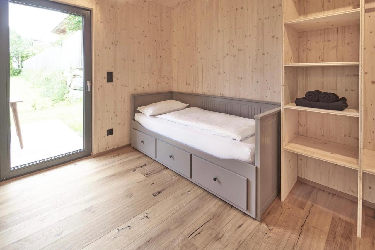 Black Forest Lodges - Gehobene Ferienwohnungen Mit Privatsaunas Tulfes Exterior photo