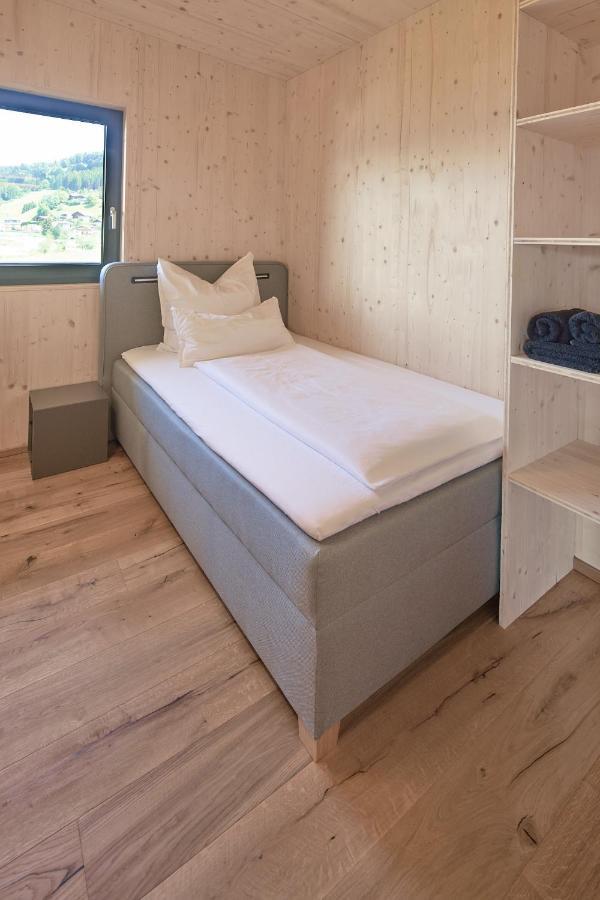 Black Forest Lodges - Gehobene Ferienwohnungen Mit Privatsaunas Tulfes Exterior photo